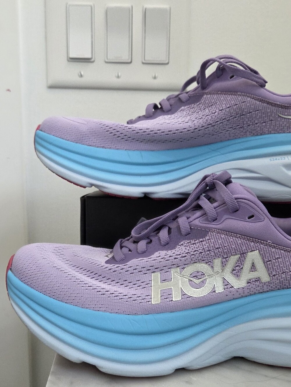 Hoka Bondi 8 Purple (Chalk Violet / Pastel Lilac) Women’s Lace-up Sneakers - Picture 2 of 16